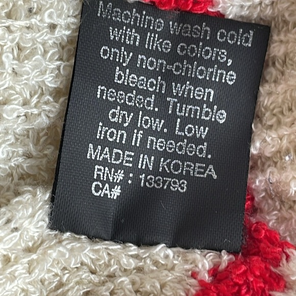 StyleMint Cream and Red Crew Neck Sweater - Picture 6 of 6